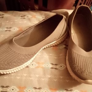 Women's fitflop mesh shoes size 8